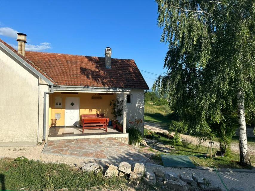 Affittacamere Gazdinstvo Tadic Nikšić Esterno foto